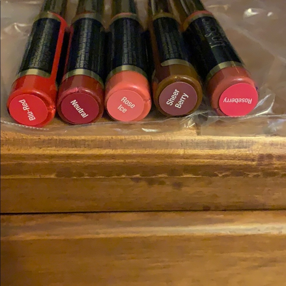 Lip sense colors